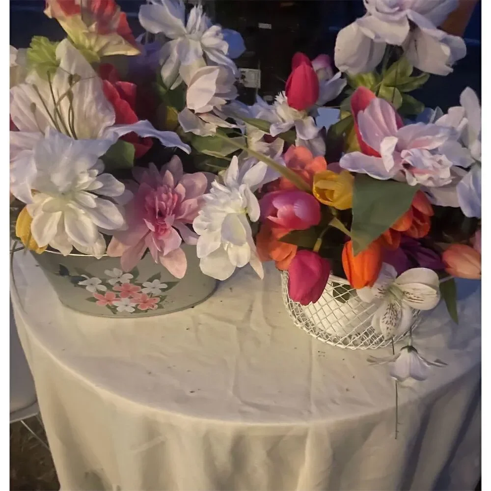 Please read! Multicolor artificial Flower Basket Door Decoration Dahlias Tulips